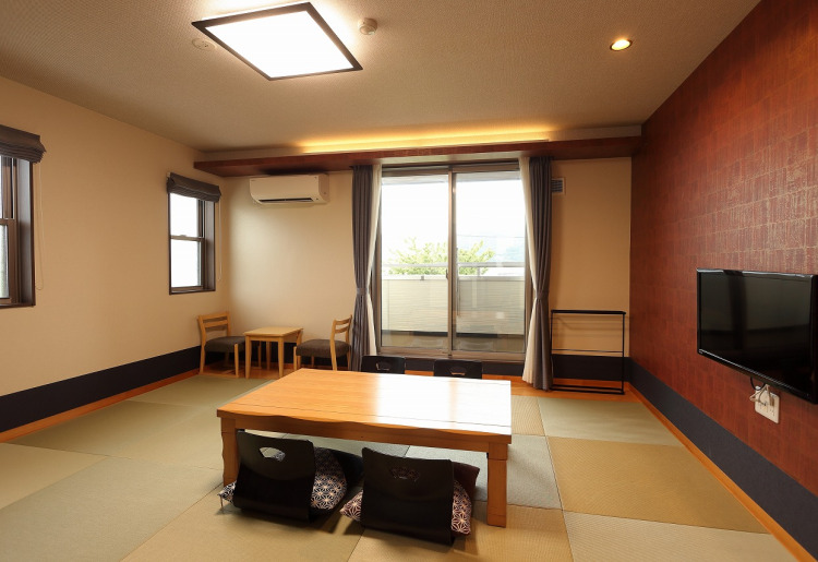 民宿部屋「かわせみ」部屋の様子